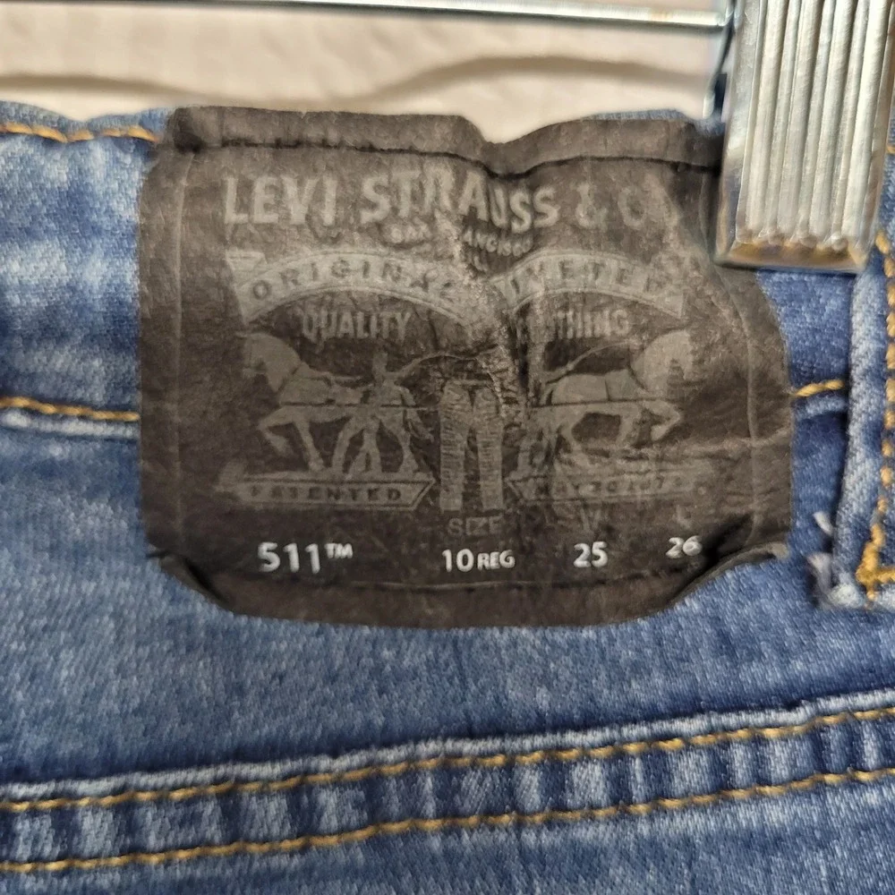 Levis levi 511
